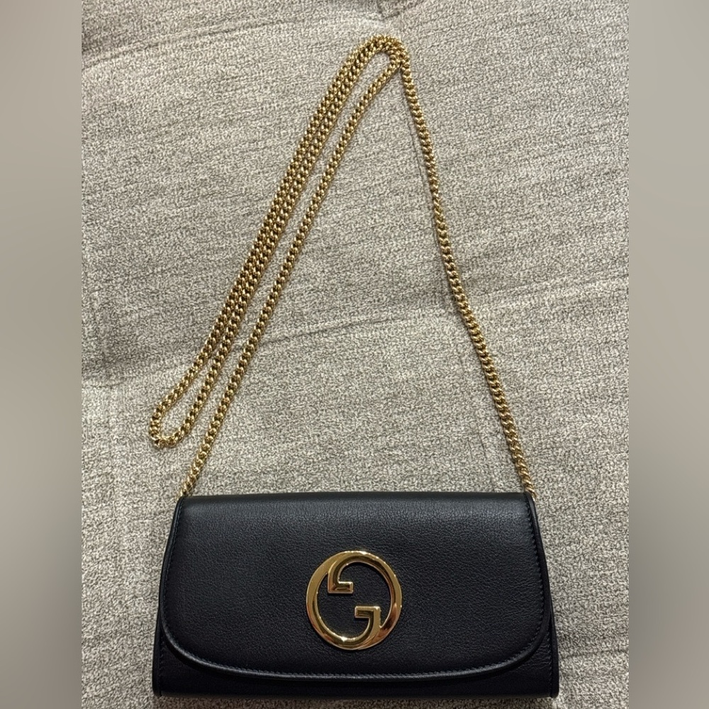 Gucci Blondie Continental Chain Wallet
